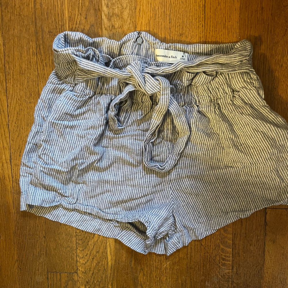 Abercrombie Stripped Paperbag Short